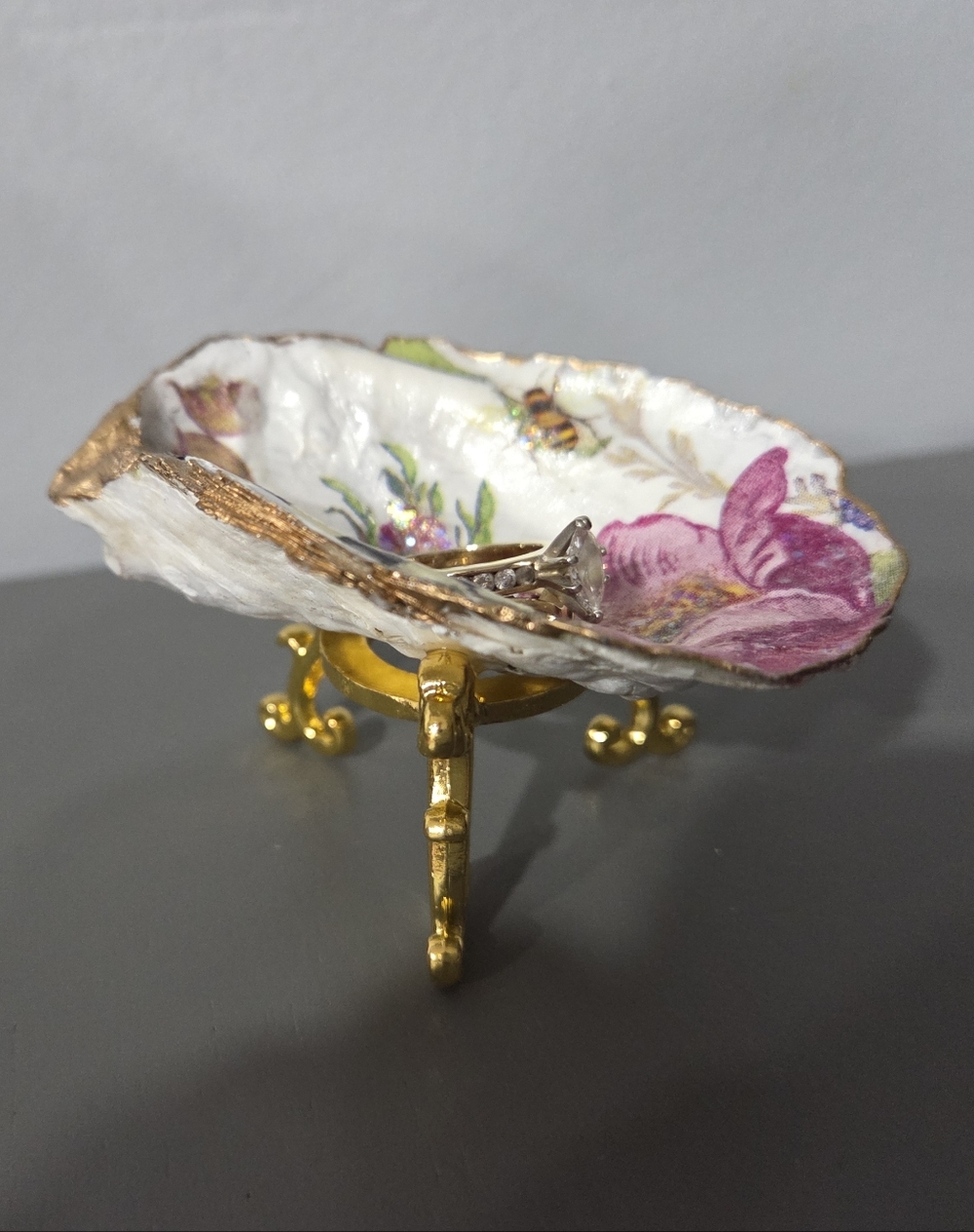 MacKenzie Inspired Design Oyster Shell  Jewerly Dish Handcrafted By Theresa